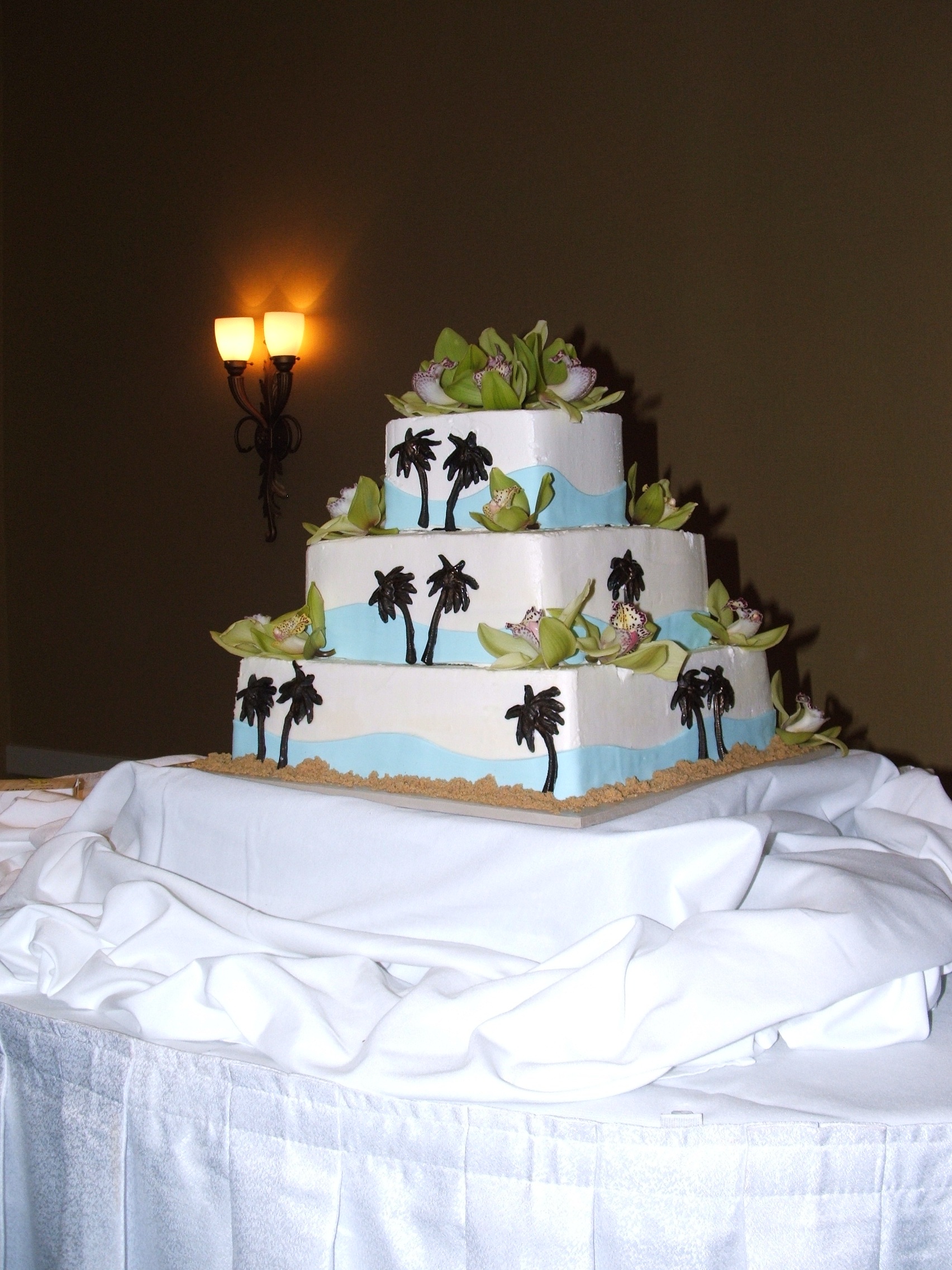 valrico_wedding_cakes.jpg